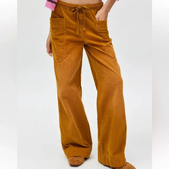 URBAN OUTFITTERS Kimchi Blue Amelie Corduroy Pull-On Pant - Picture 2 of 10